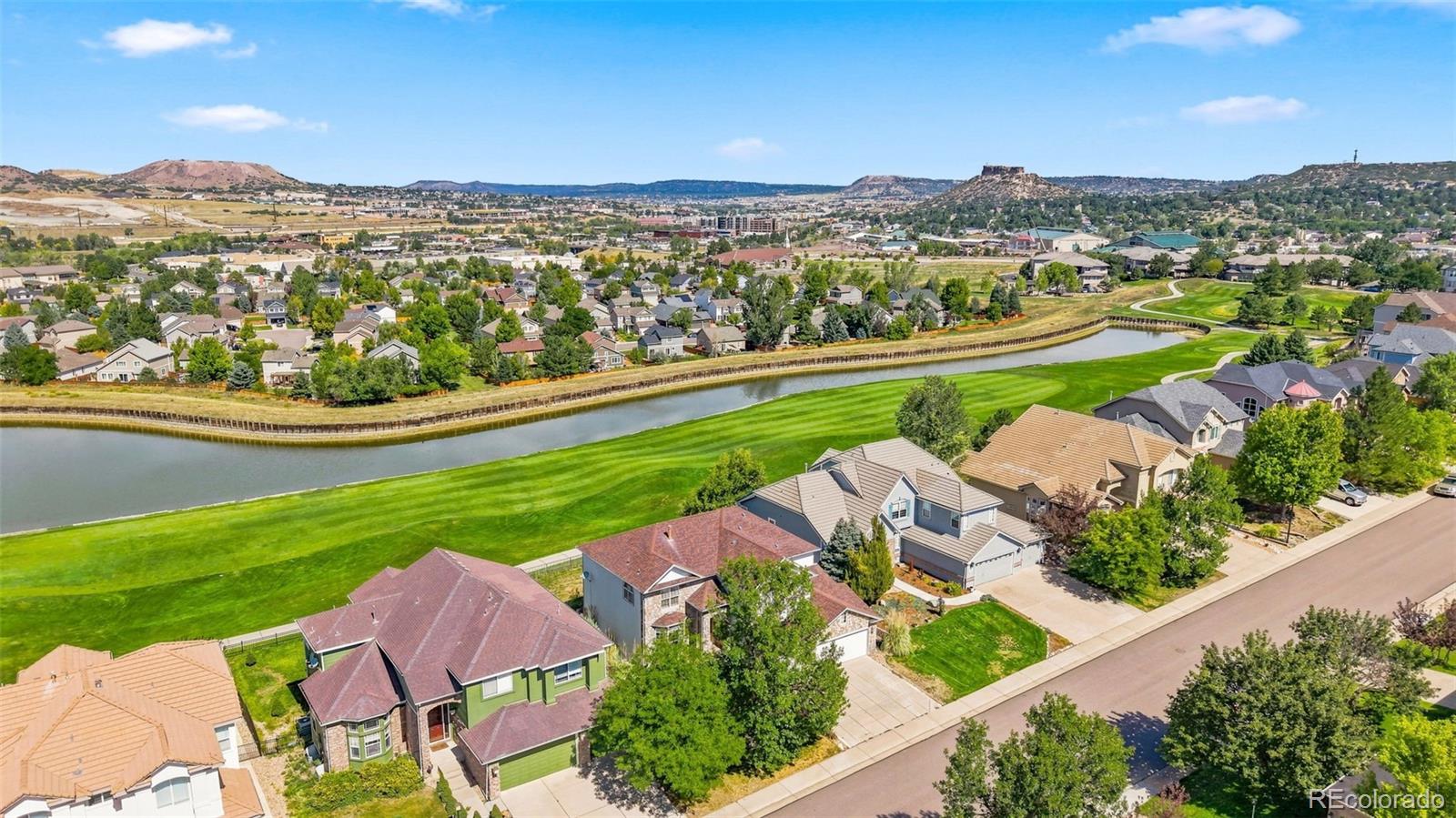 1395 Peninsula Circle