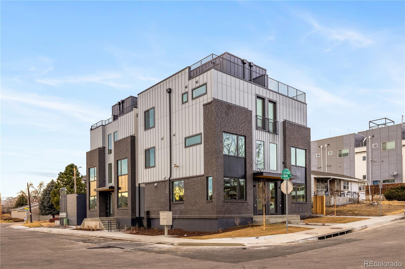 1205 N Utica Street