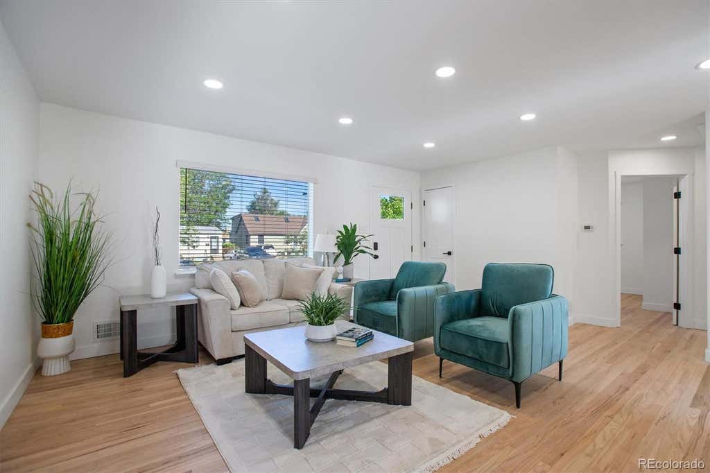 Photo of 1910 Gray Street, Edgewater, CO 80214 (MLS # 4693522)