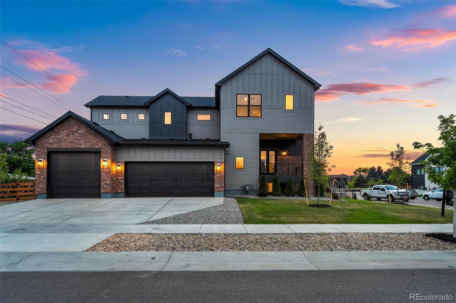 8210 W Tennessee Court