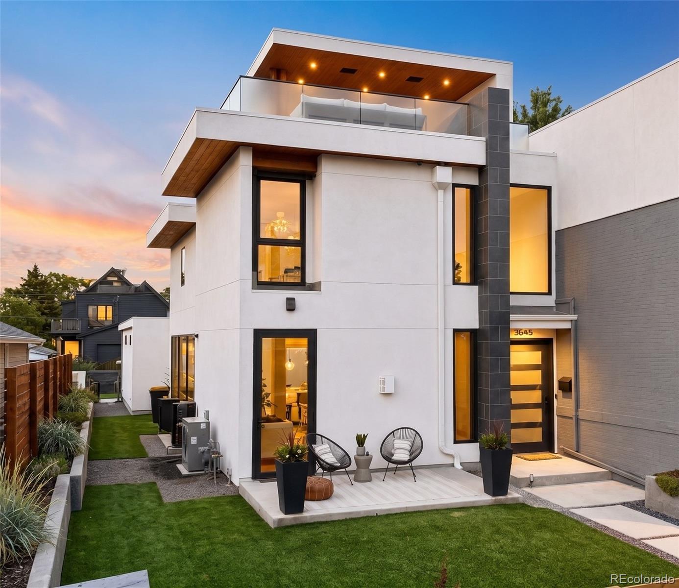 3645 & 3647 Lipan Street