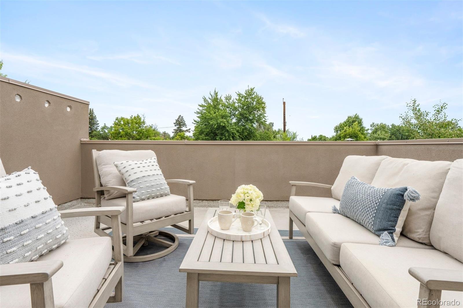 1735 S Pennsylvania Street