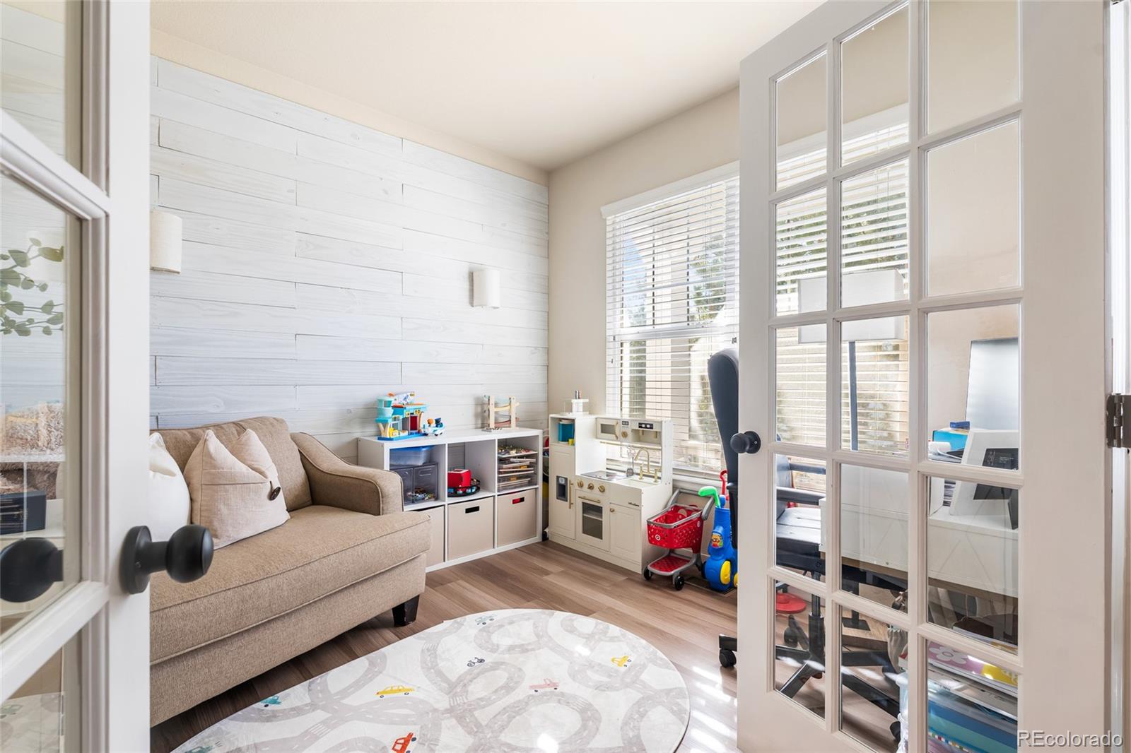 3011 Skyward Way