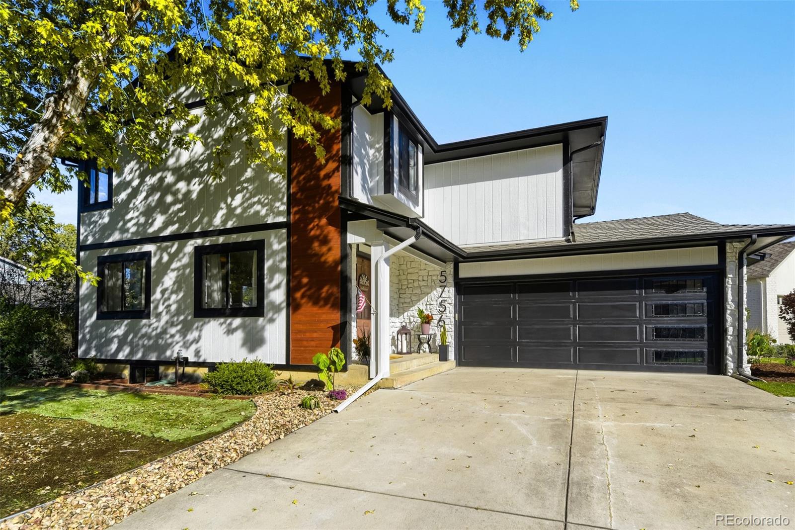 5756 S Lansing Court