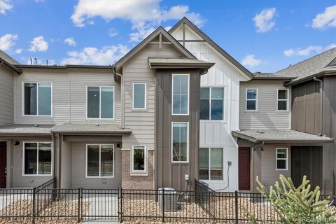Townhomes for Sale Castle Pines CO & Castle Pines Condos 6790 Merseyside Lane 168 Castle Pines Co 80108