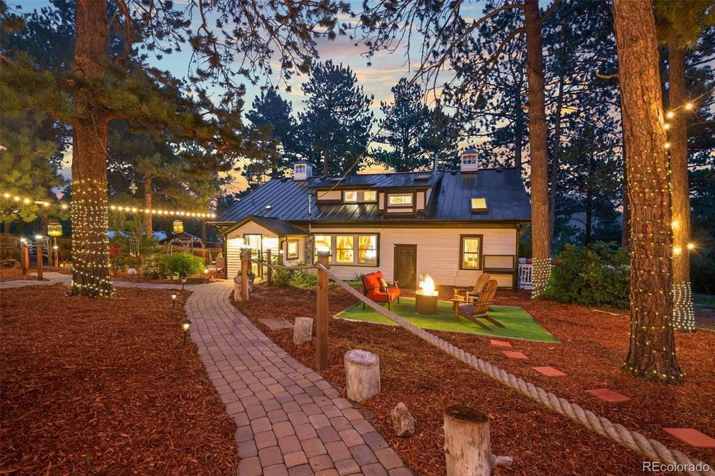 Photo of 233 Perry Park Avenue, Larkspur, CO 80118 (MLS # 3669050)