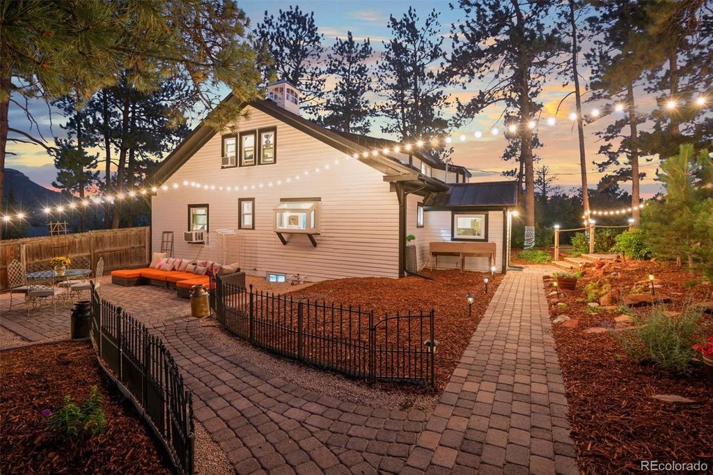 Photo of 233 Perry Park Avenue, Larkspur, CO 80118 (MLS # 3669050)