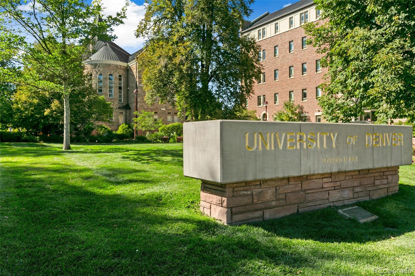 1850 & 1854 S Williams Street