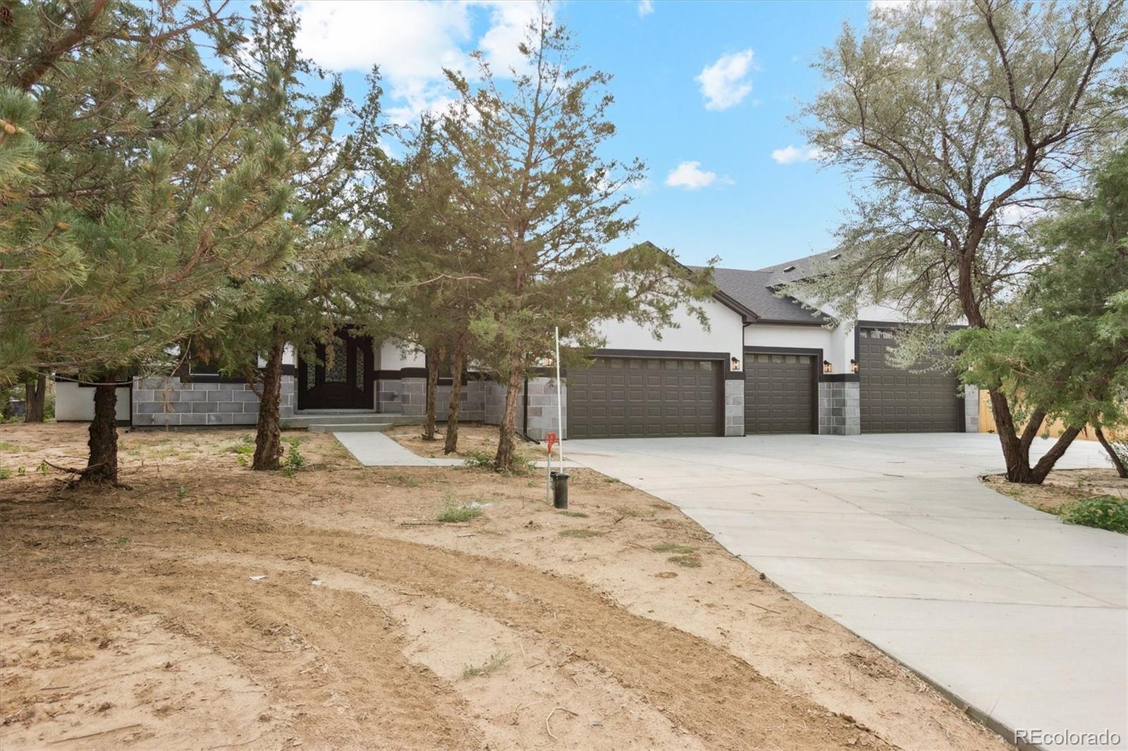 4022 Sunrise Lane