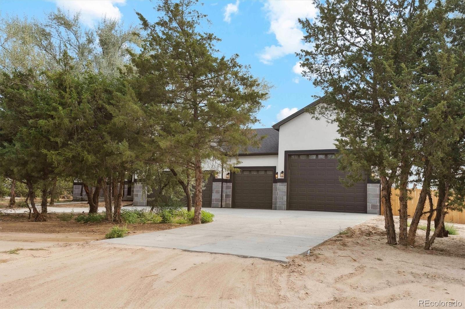 4022 Sunrise Lane