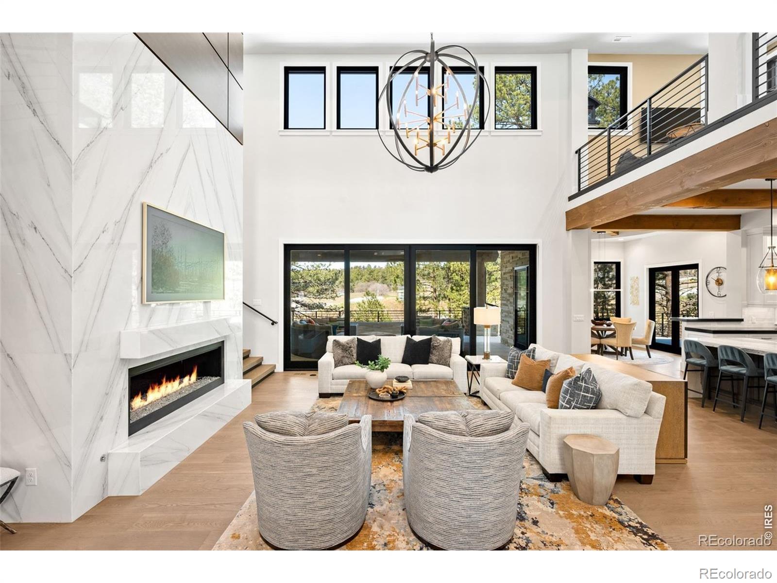 1151 Country Club Parkway