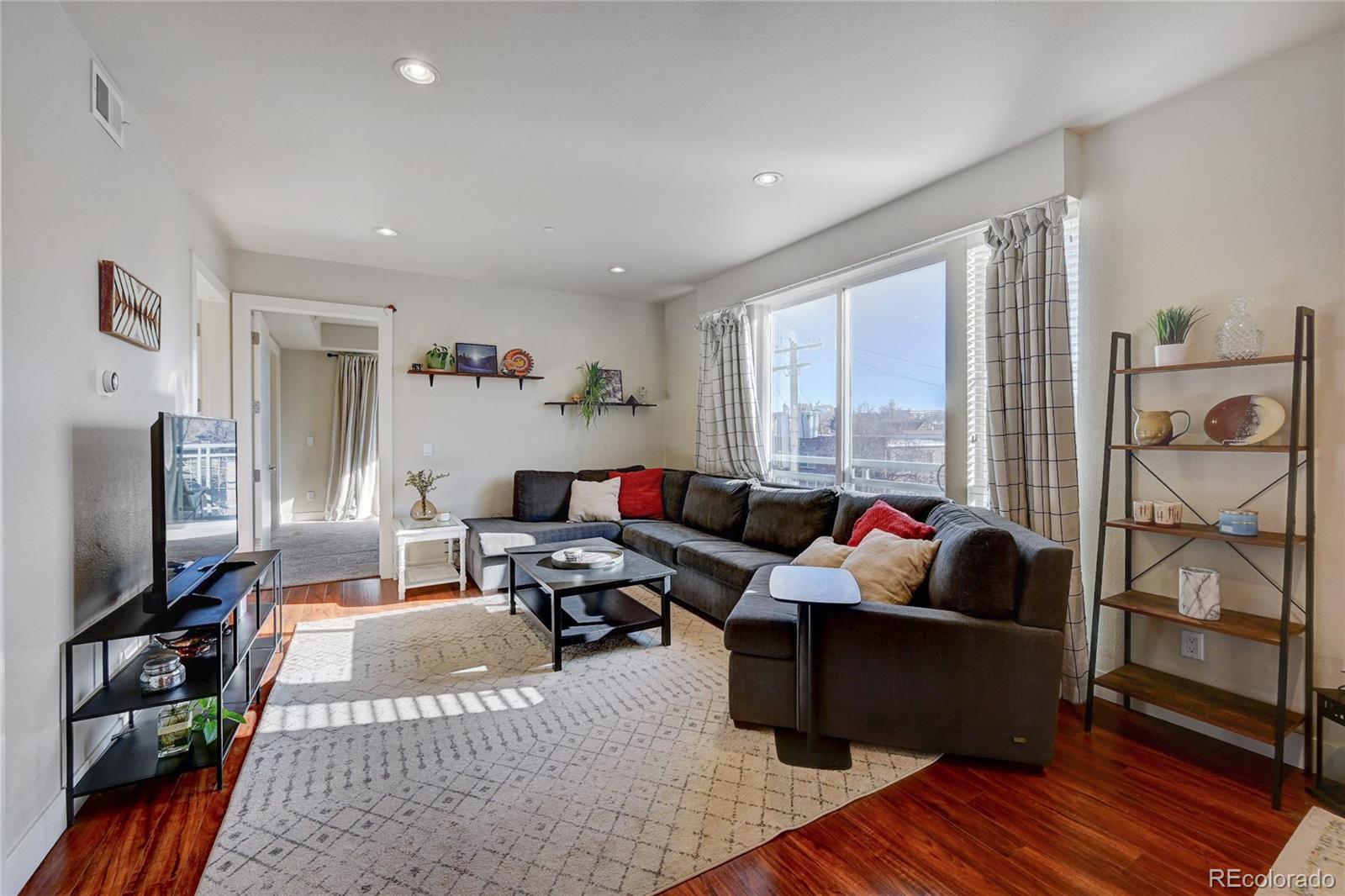 1488 Madison Street 310, Denver, CO, 80206 4 1488 Madison Street 310