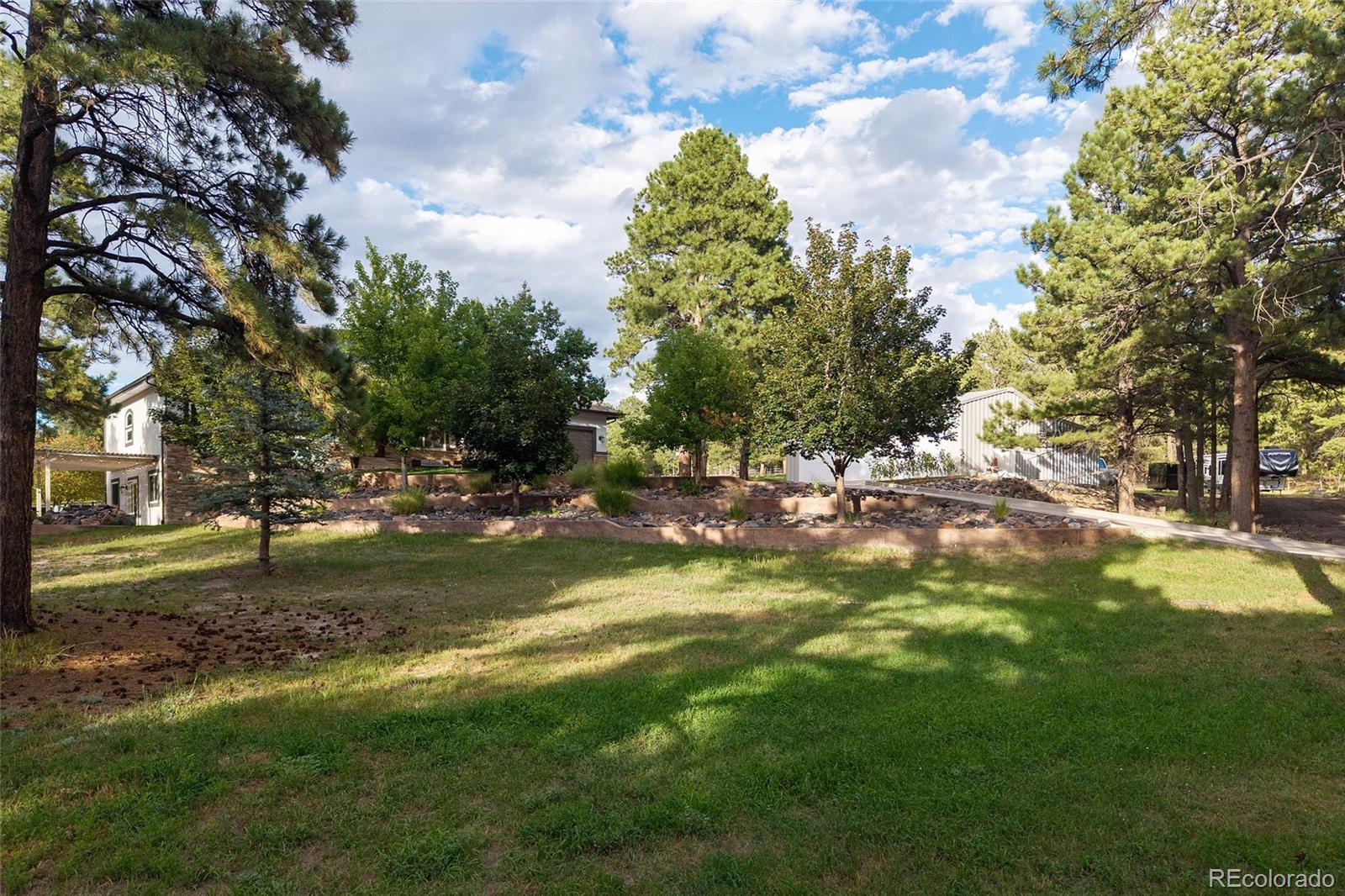 4845 Deer Trail