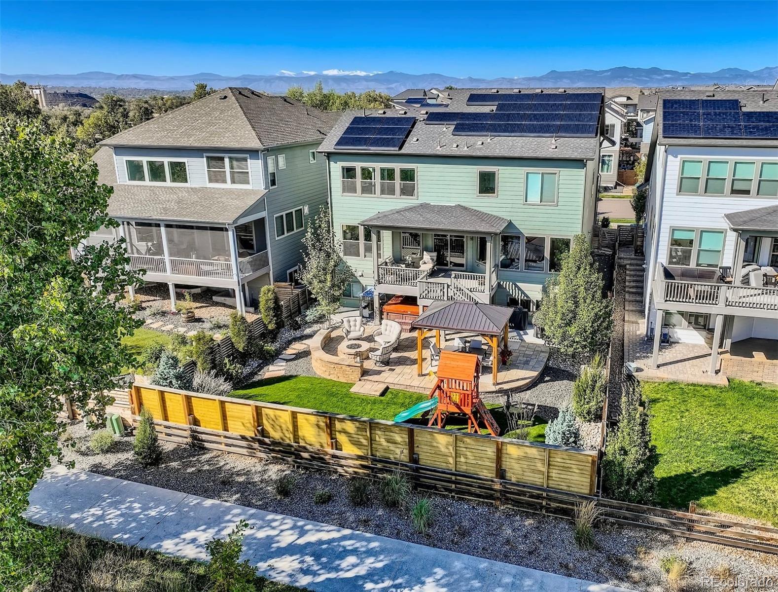 6628 Mariposa Street