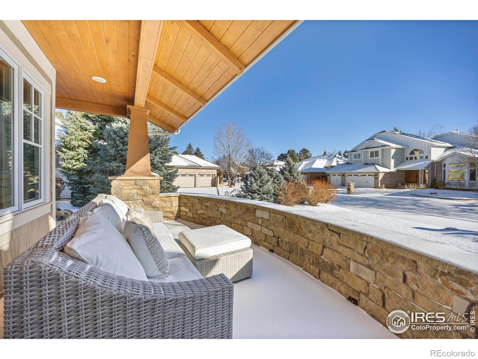 644 S Manorwood Lane