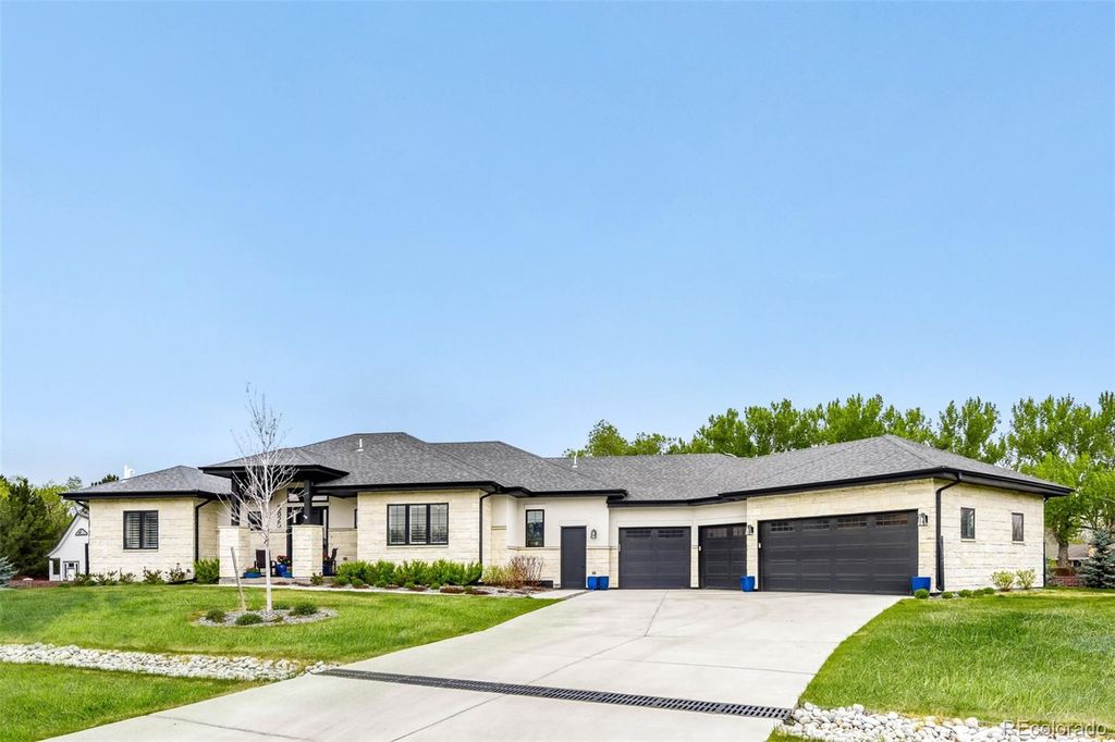 Photo of 5825 S Watson Circle, Littleton, CO 80123 (MLS # 4077030)