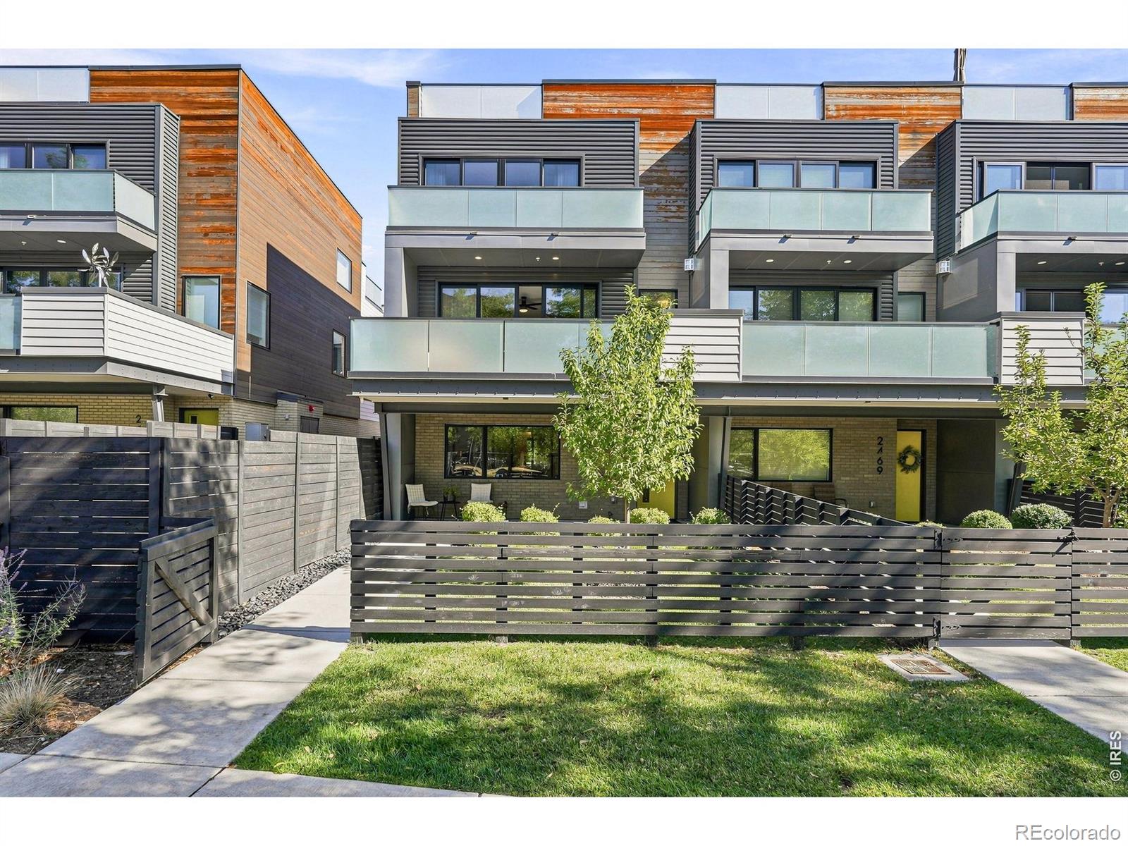 2467 Walnut Street