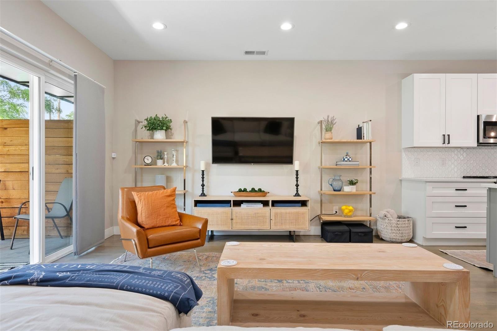 3103 S Cherokee Street