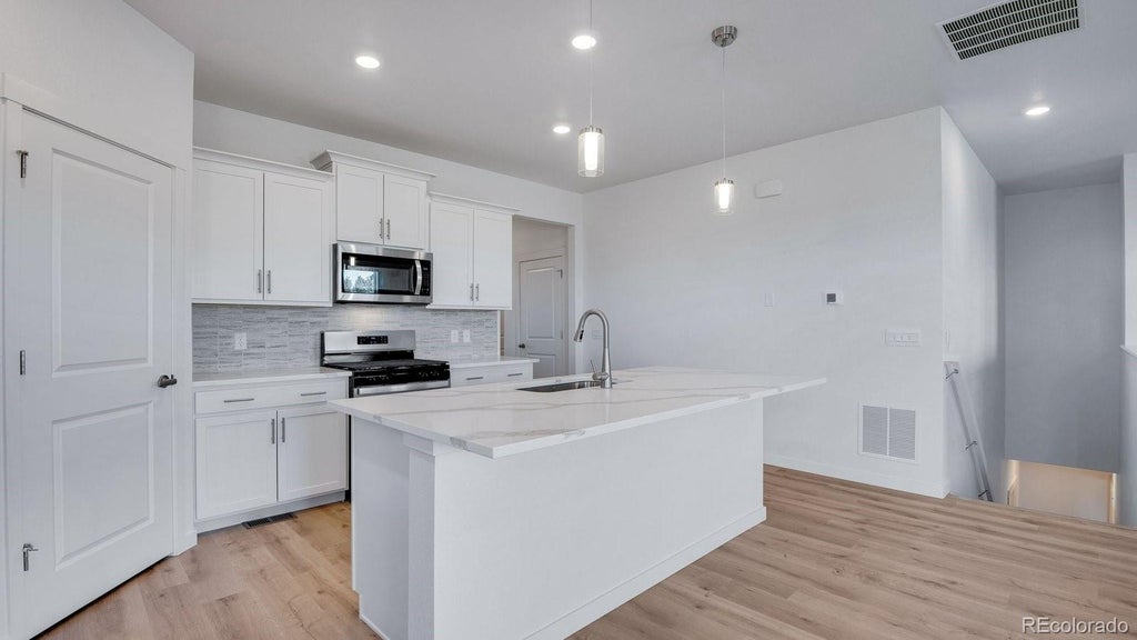 Photo of 13978 Beebalm Trail, Parker, CO 80134 (MLS # 8172167)