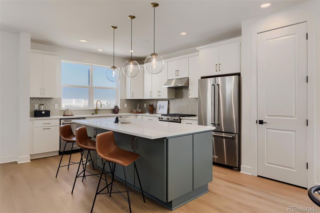 Photo of 11000 E Geddes Circle, Centennial, CO 80112 (MLS # 2114128)