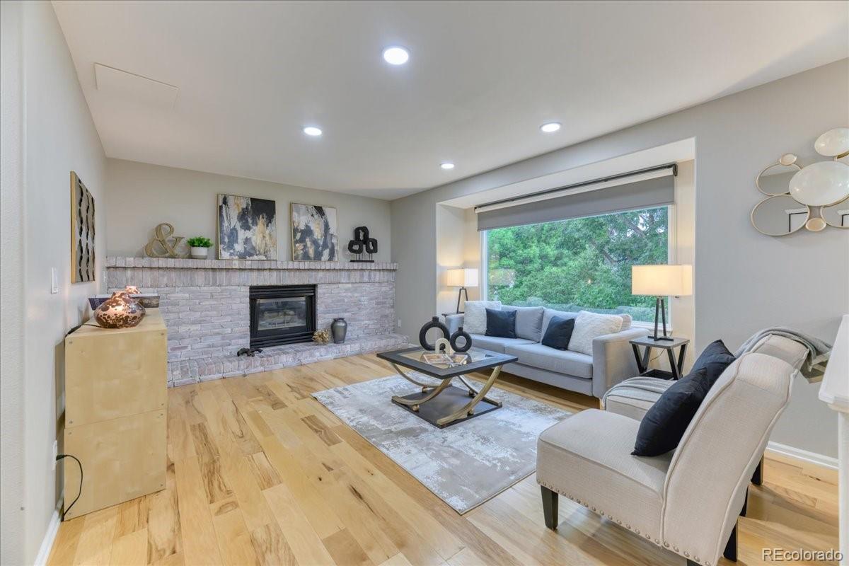 5075 Weeping Willow Circle