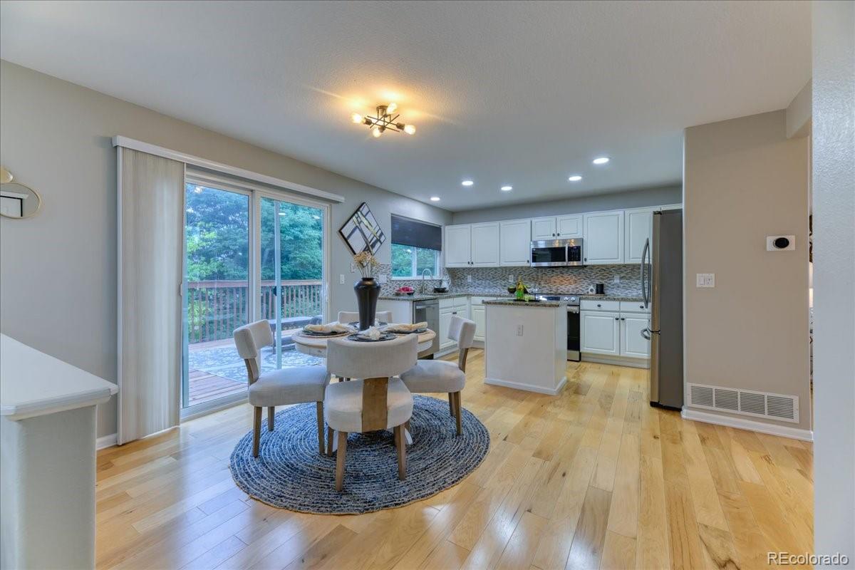 5075 Weeping Willow Circle