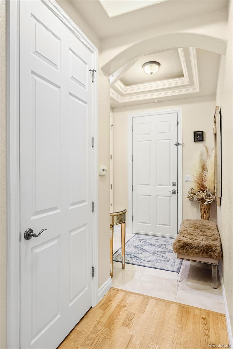 40 Madison Street 208