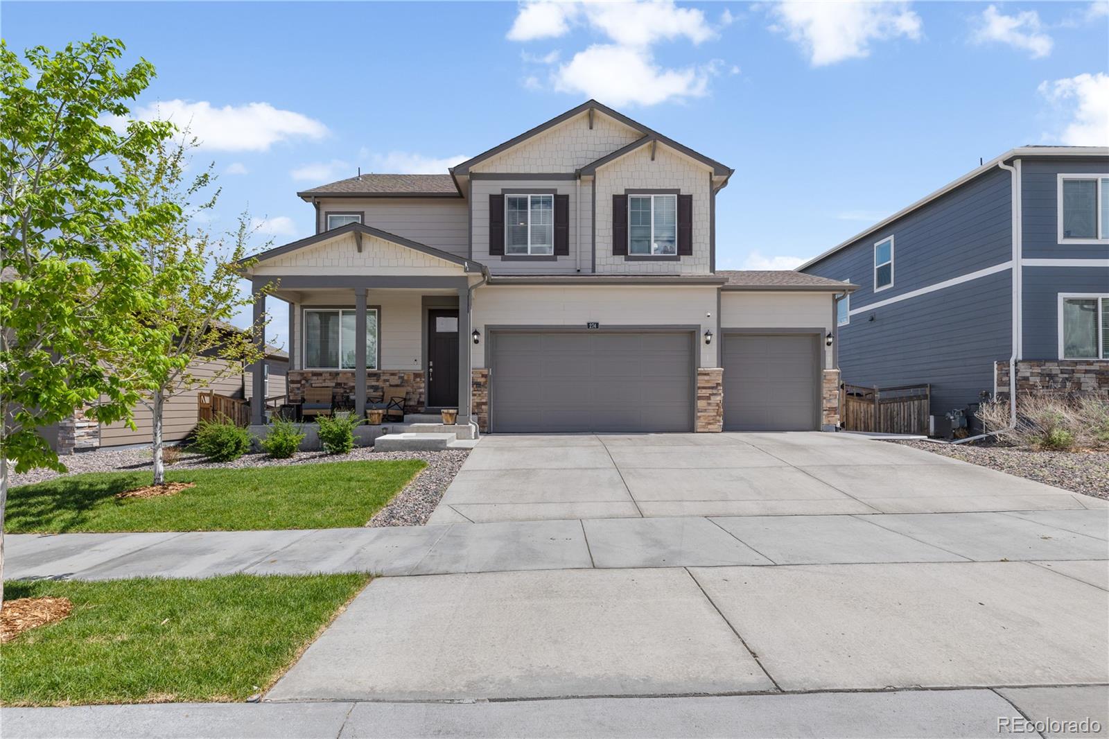 274 N 45th Avenue