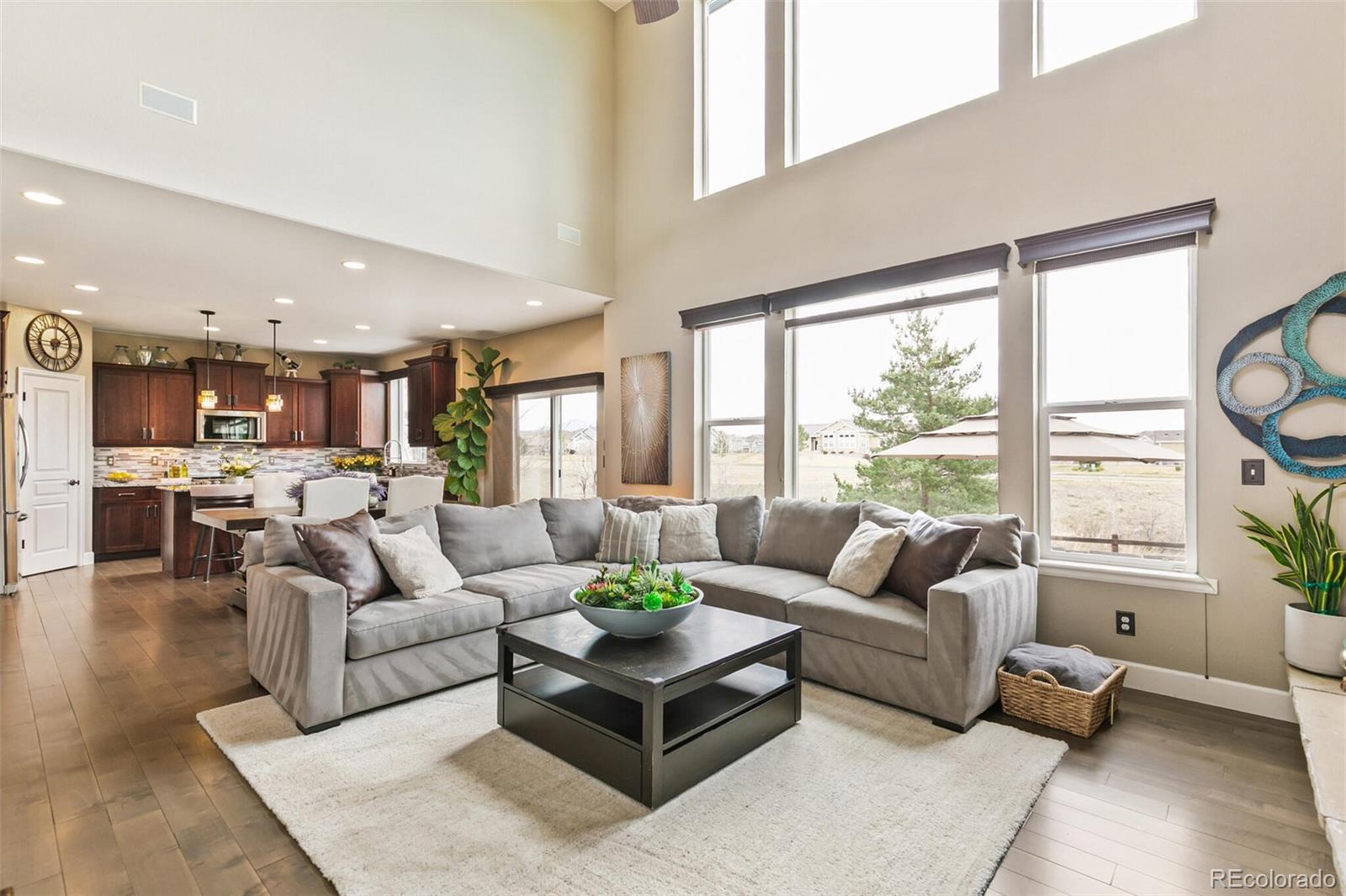 8797 Gardenia Circle