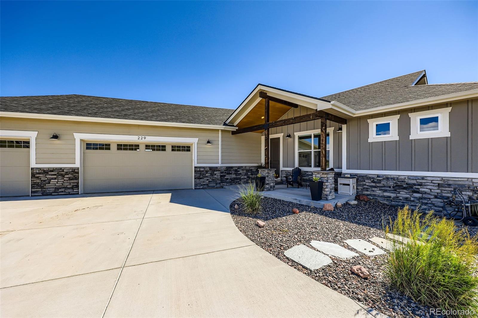 229 High Meadows Loop