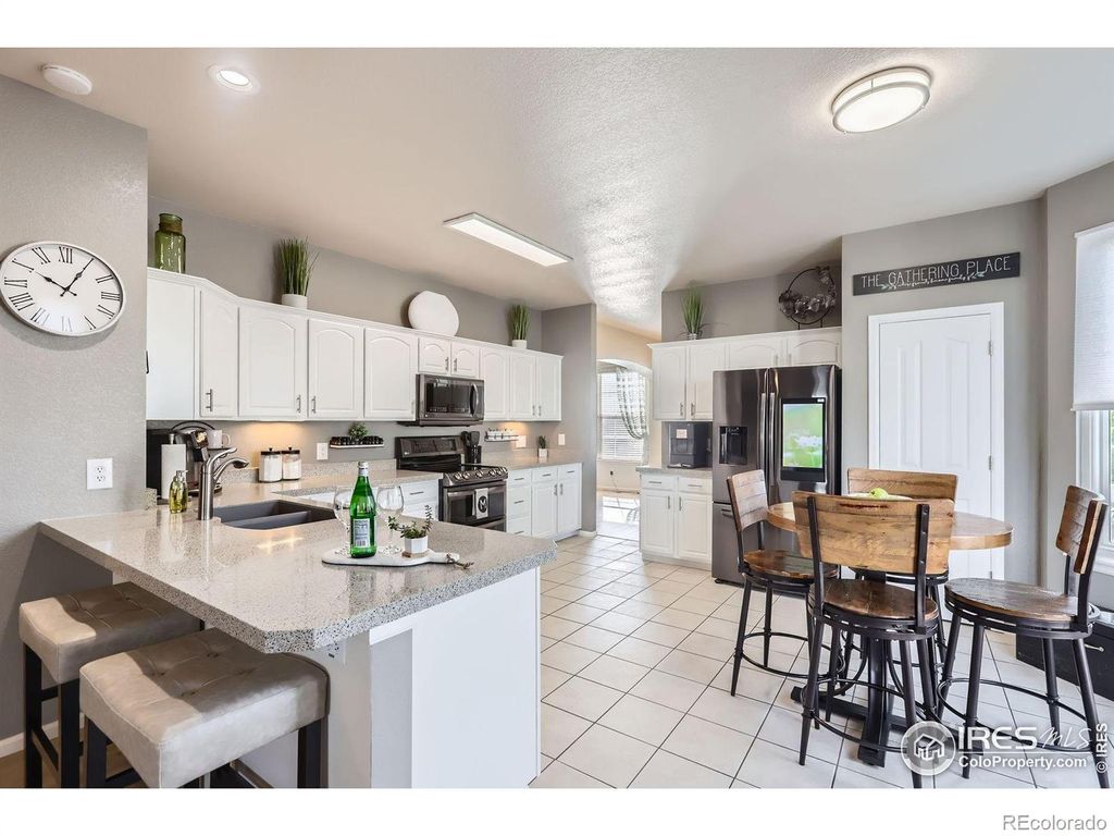 Photo of 1931 Rannoch Drive, Longmont, CO 80504 (MLS # IR1046907)