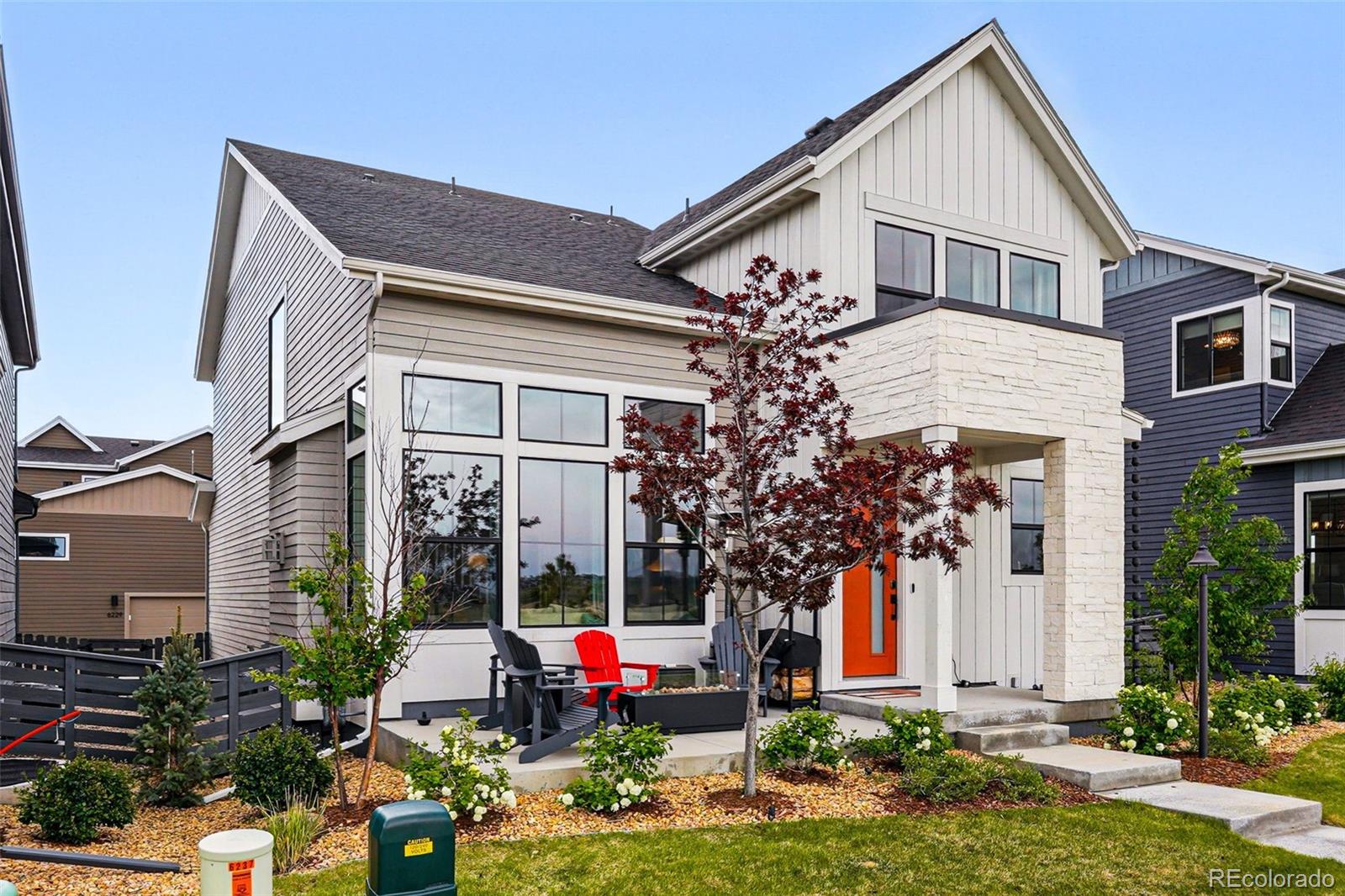 6237 Stable View Street