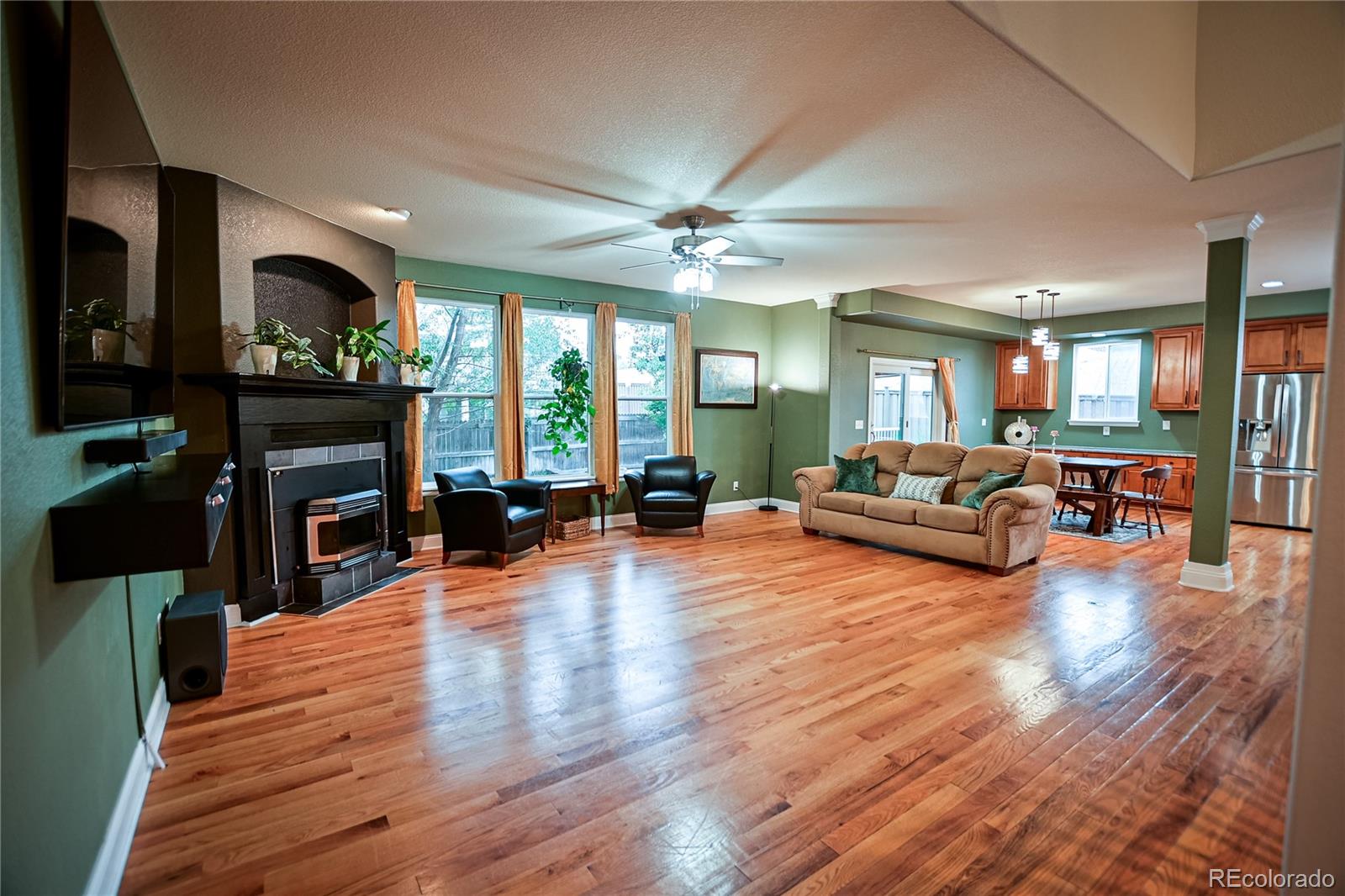 13991 Dexter Way