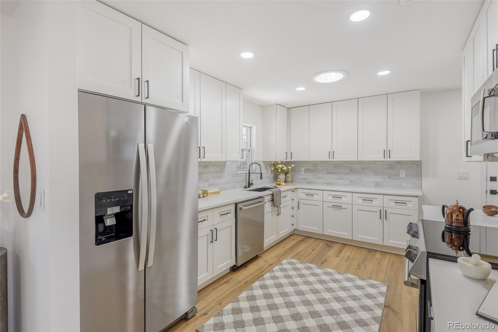 2698 S Niagara Street