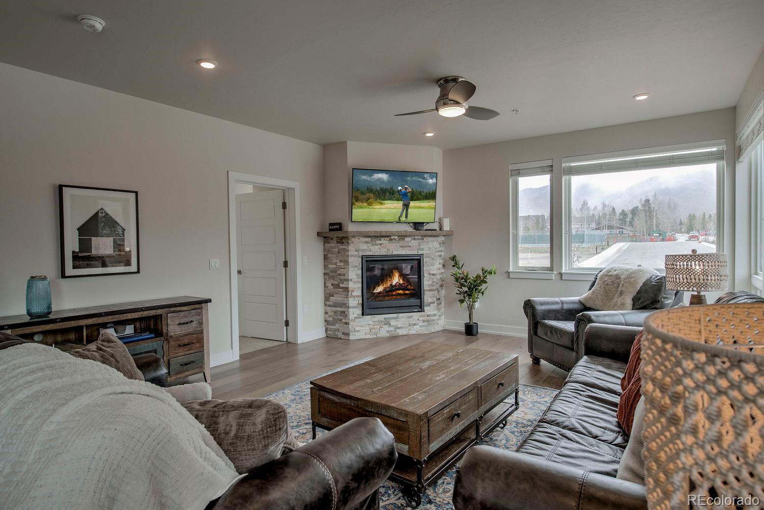 235 E La Bonte Street 108