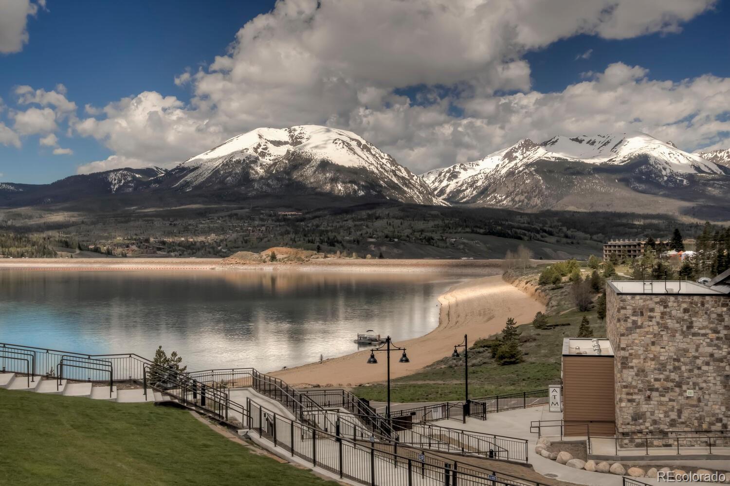 235 E La Bonte Street 108