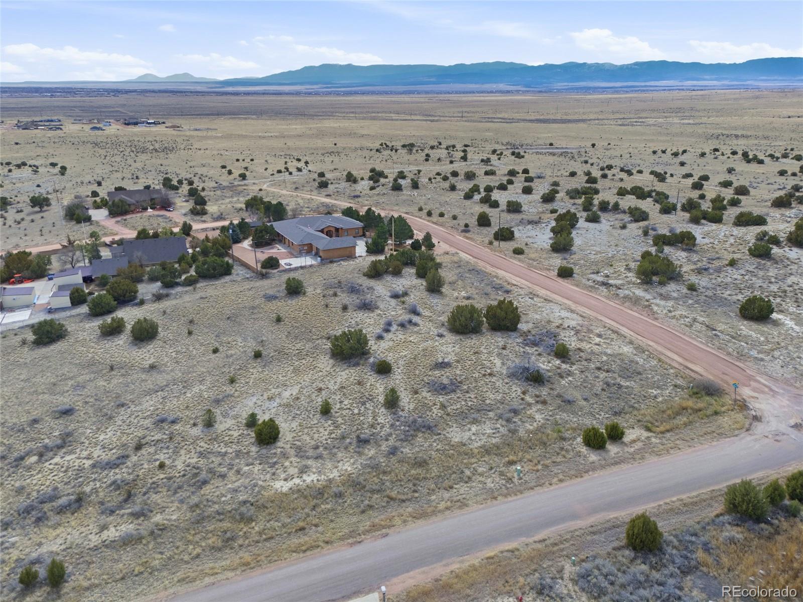 120 E Hastings Avenue