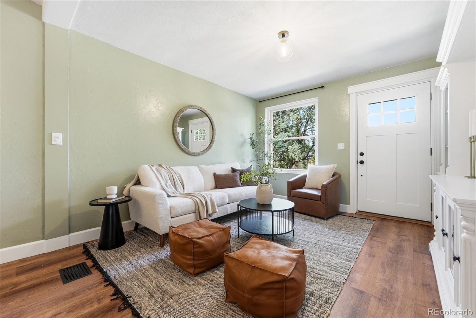 2034 E Martin Luther King Jr Boulevard