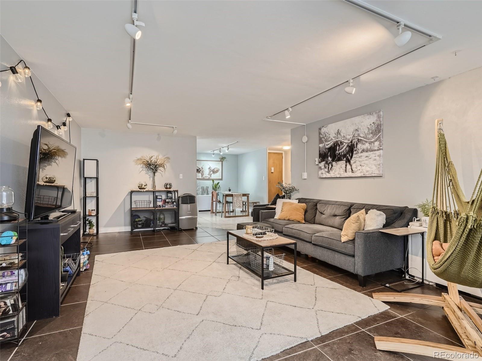 1155 N Ash Street 202