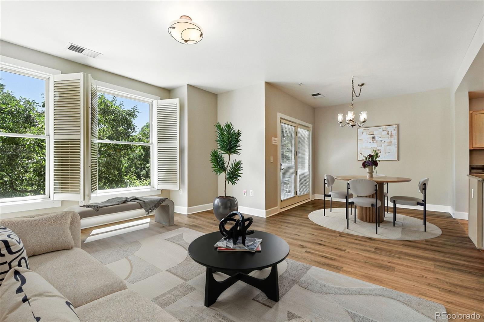 1631 N Emerson Street 207