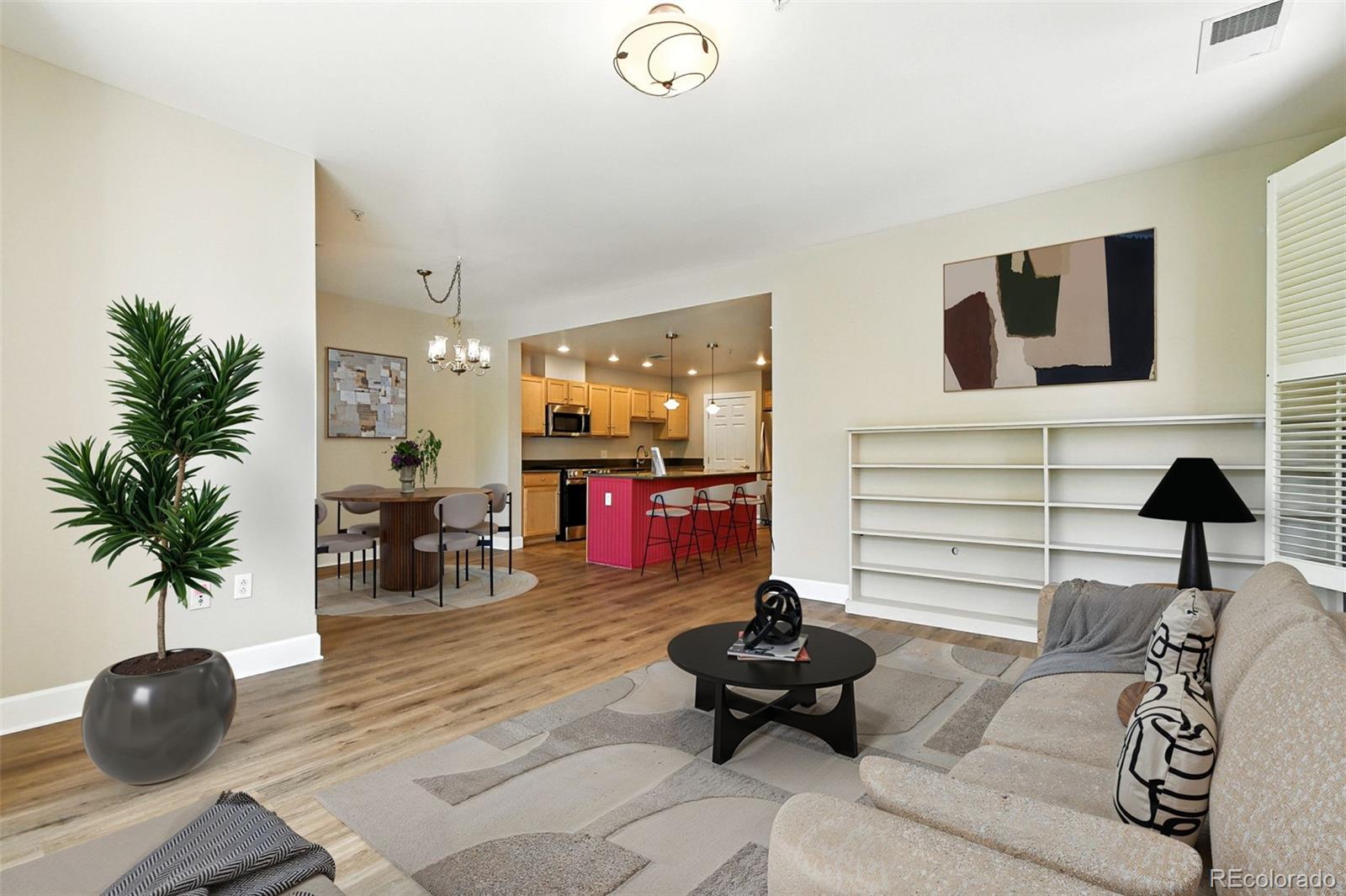 1631 N Emerson Street 207