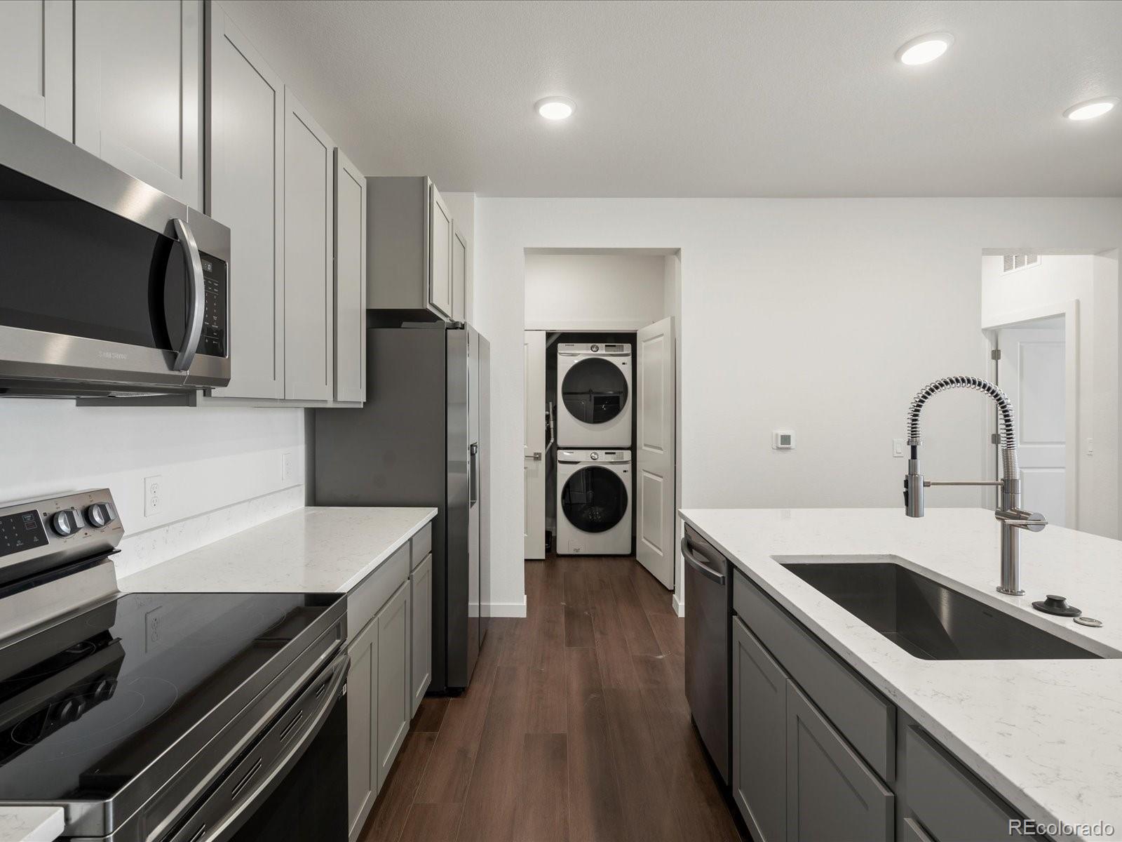 6153 N Ceylon Street 304