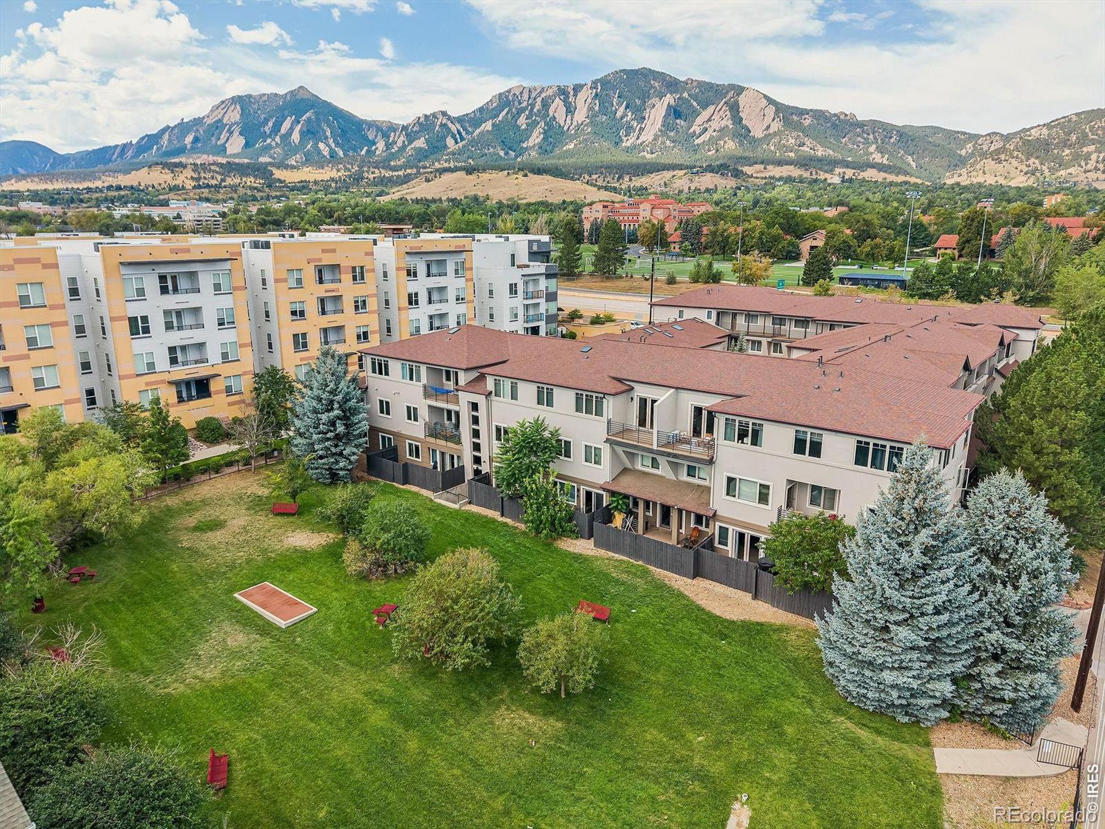 2800 Aurora Avenue 119
