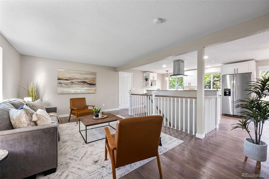 Photo of 40 E Weaver Place, Centennial, CO 80121 (MLS # 5732448)