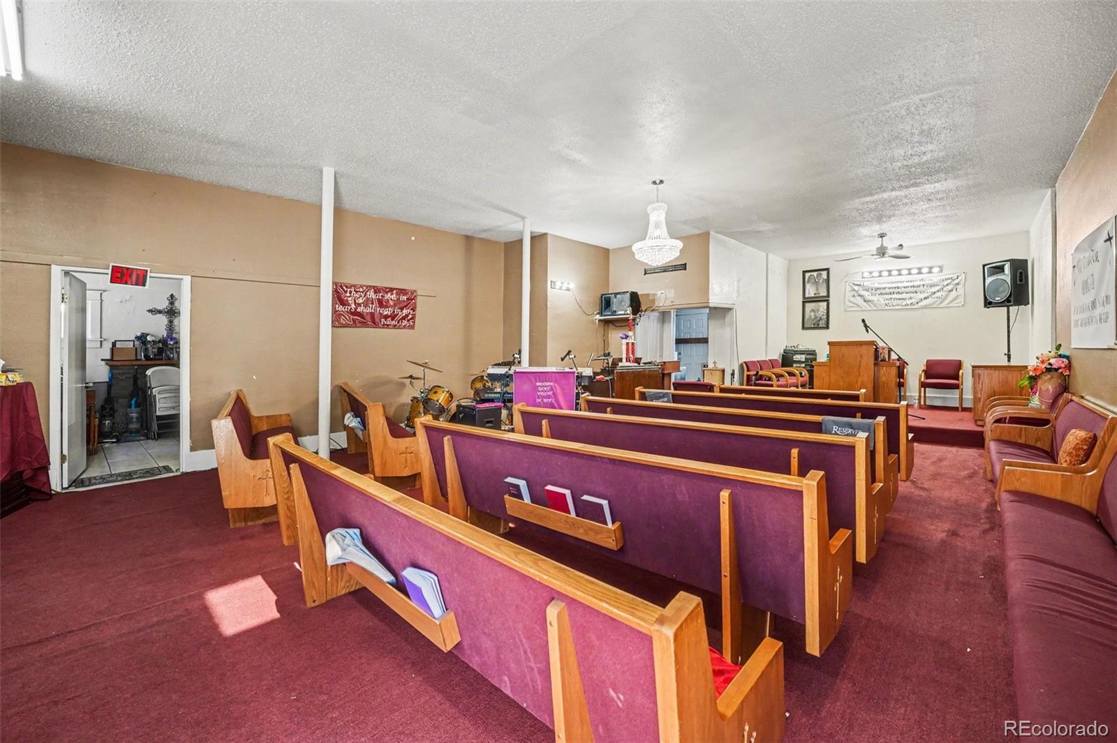 2900 N Josephine Street