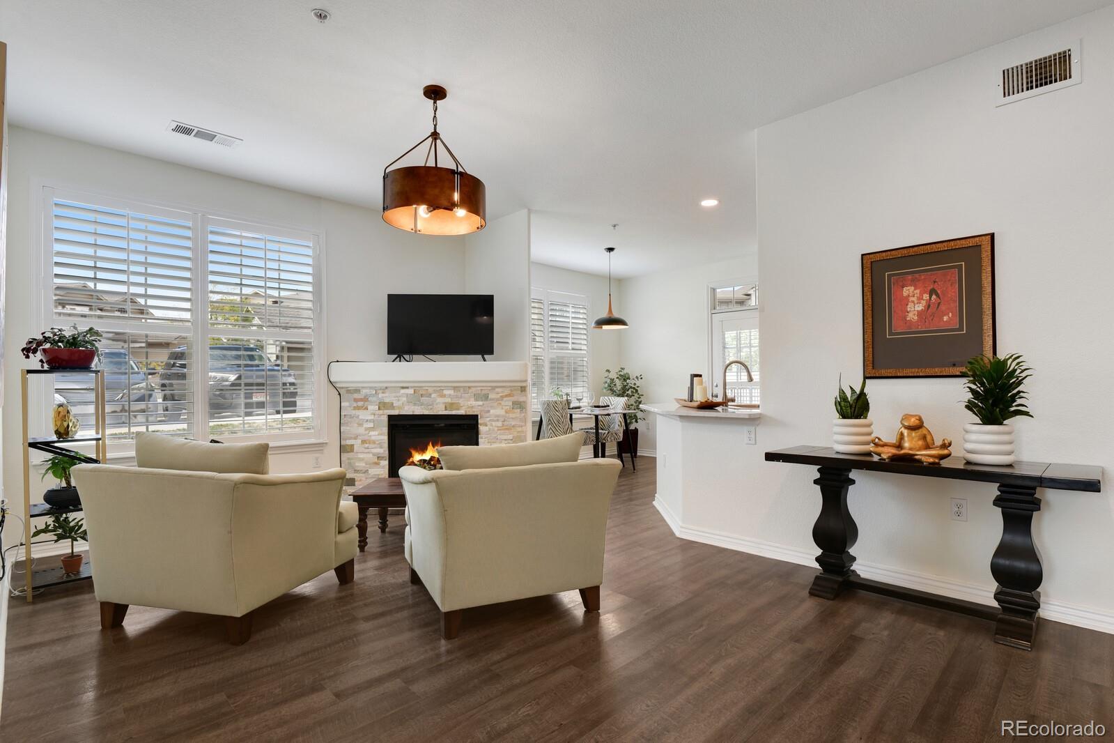 18611 Stroh Road 5107, Parker, CO, 80134 3 18611 Stroh Road 5107