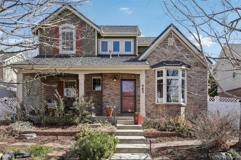 Photo of 982 Roslyn Street, Denver, CO 80230 (MLS # 8251353)