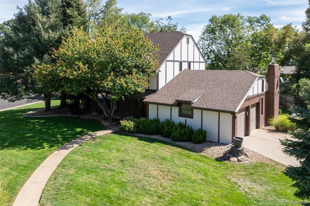 Photo of 1380 Bellaire Street, Broomfield, CO 80020 (MLS # 9149916)