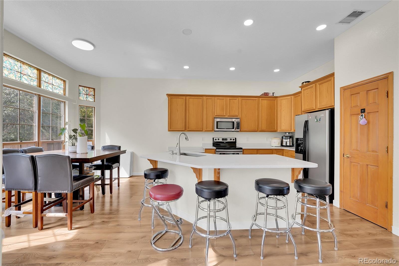 6652 W Hamilton Drive