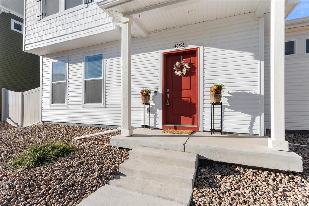 Photo of 46525 Sunflower Lane, Bennett, CO 80102 (MLS # 9817664)